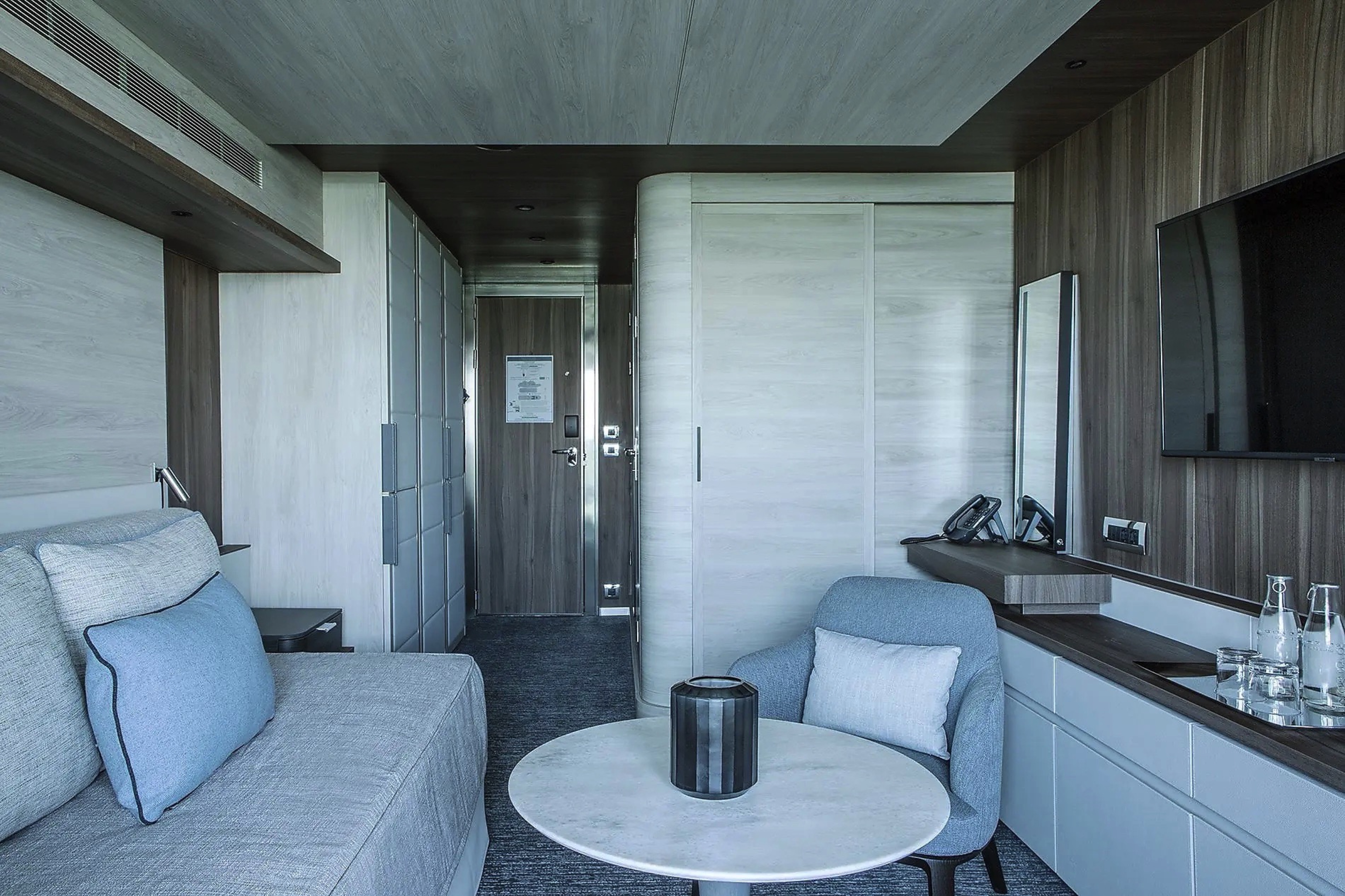 Prestige Suite